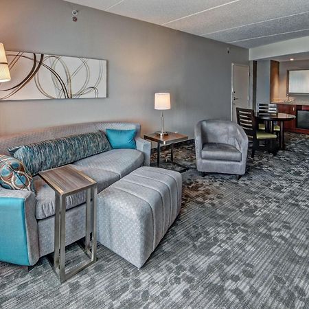 Courtyard Newport News Airport Hotel Luaran gambar
