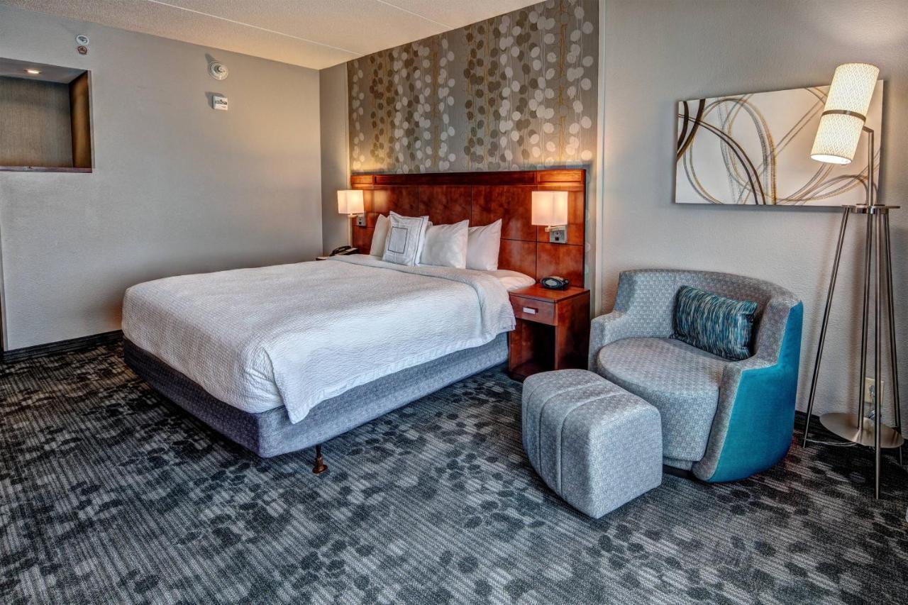 Courtyard Newport News Airport Hotel Luaran gambar