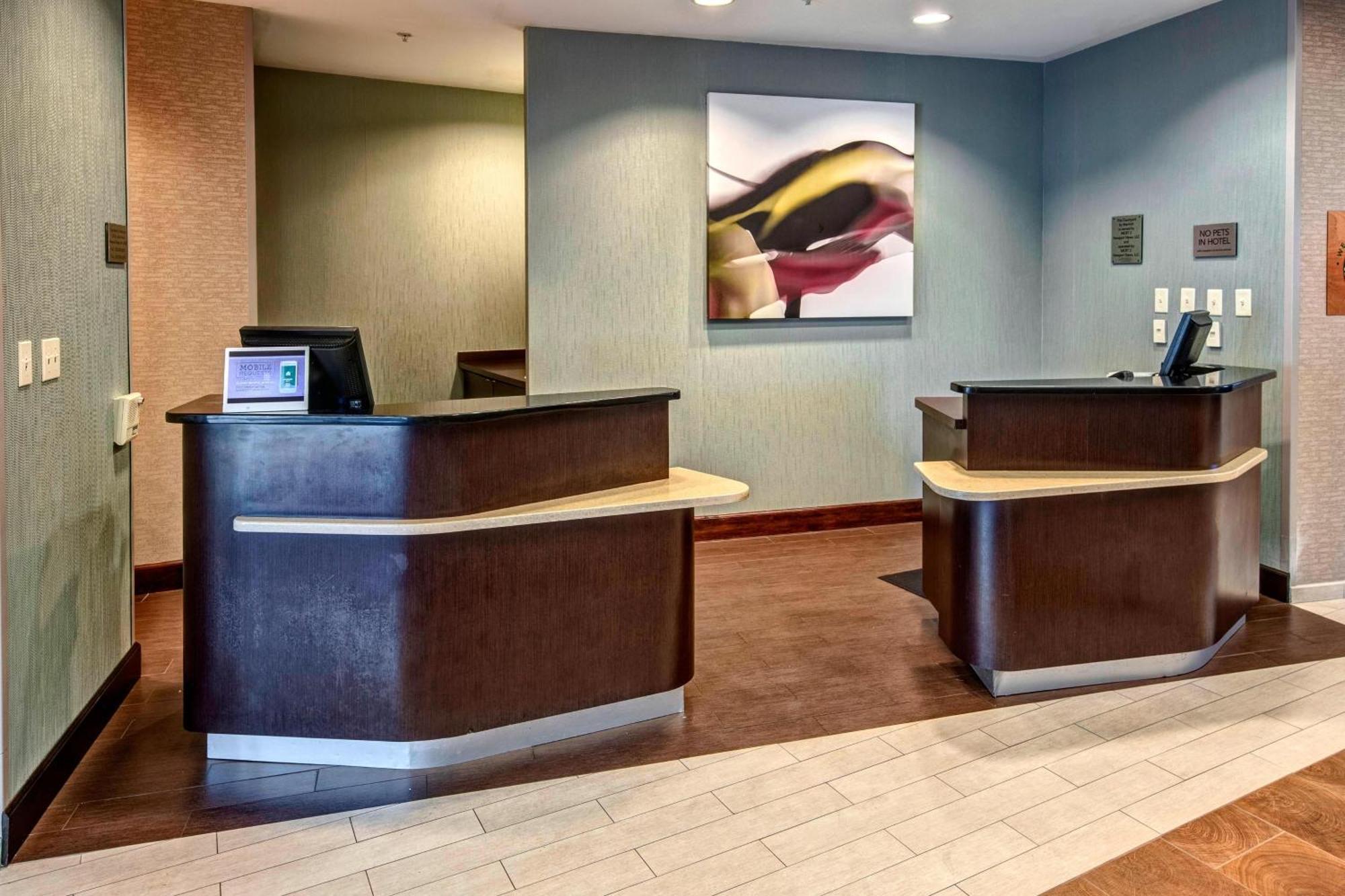 Courtyard Newport News Airport Hotel Luaran gambar