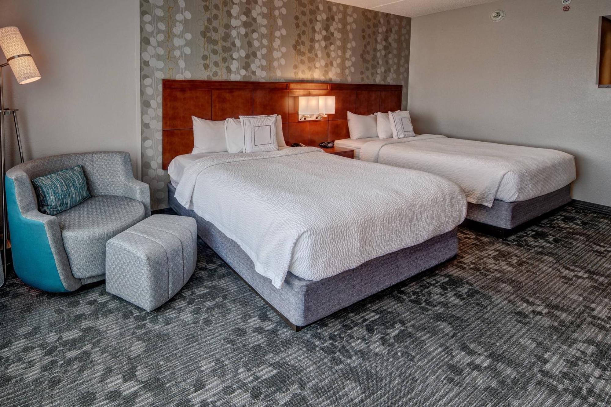 Courtyard Newport News Airport Hotel Luaran gambar