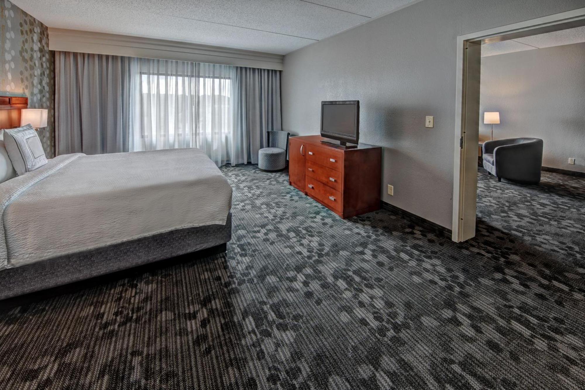 Courtyard Newport News Airport Hotel Luaran gambar