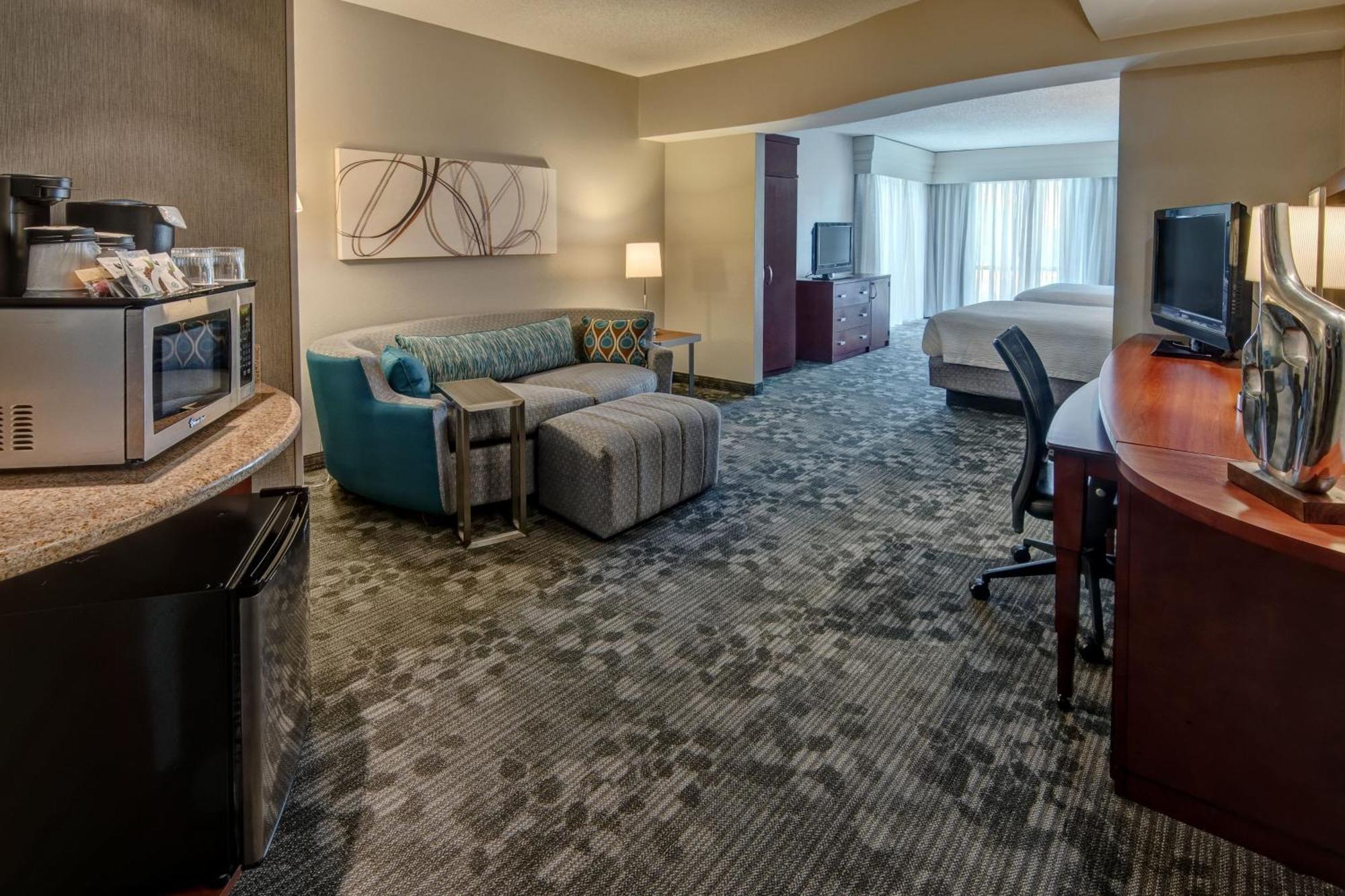 Courtyard Newport News Airport Hotel Luaran gambar