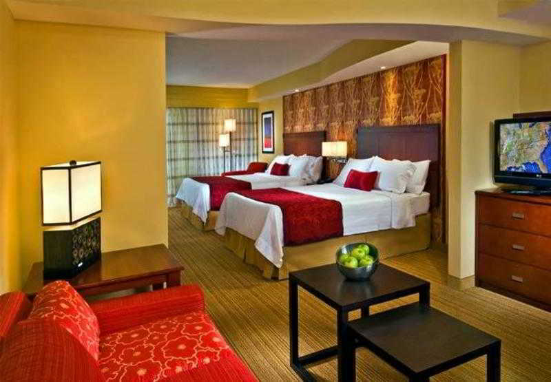 Courtyard Newport News Airport Hotel Luaran gambar